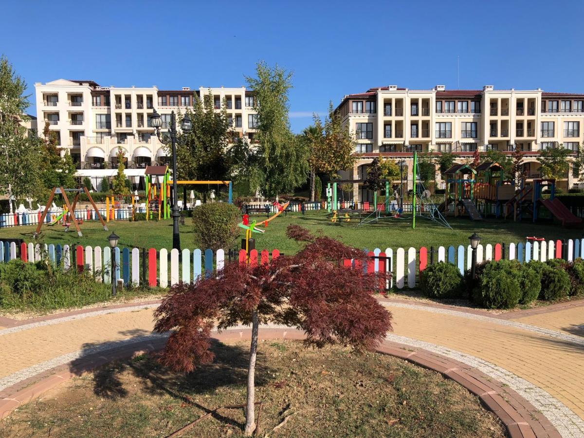 Apartment 2Br, Тристаен In Complex Green Life Sozopol Eksteriør bilde