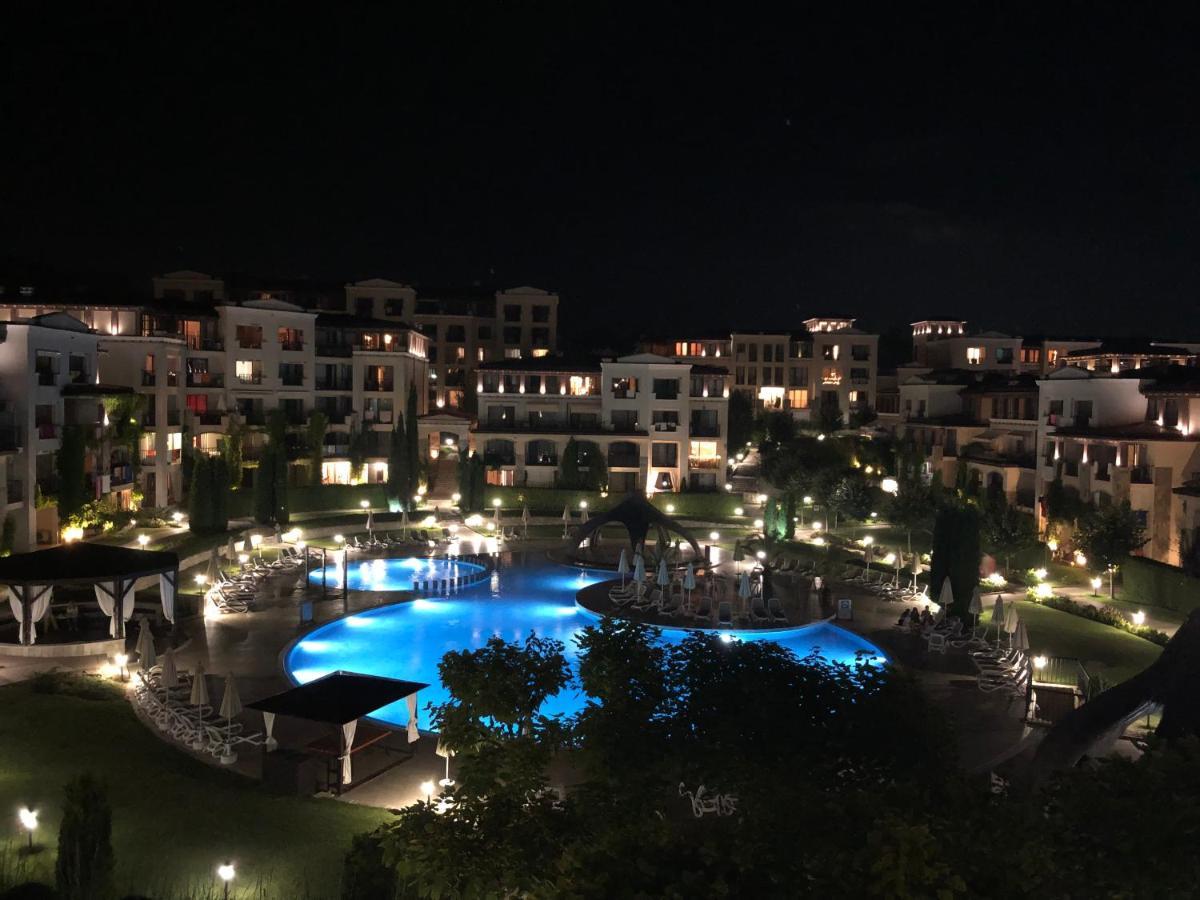 Apartment 2Br, Тристаен In Complex Green Life Sozopol Eksteriør bilde