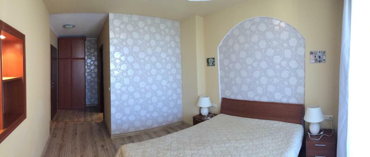 Apartment 2Br, Тристаен In Complex Green Life Sozopol Eksteriør bilde