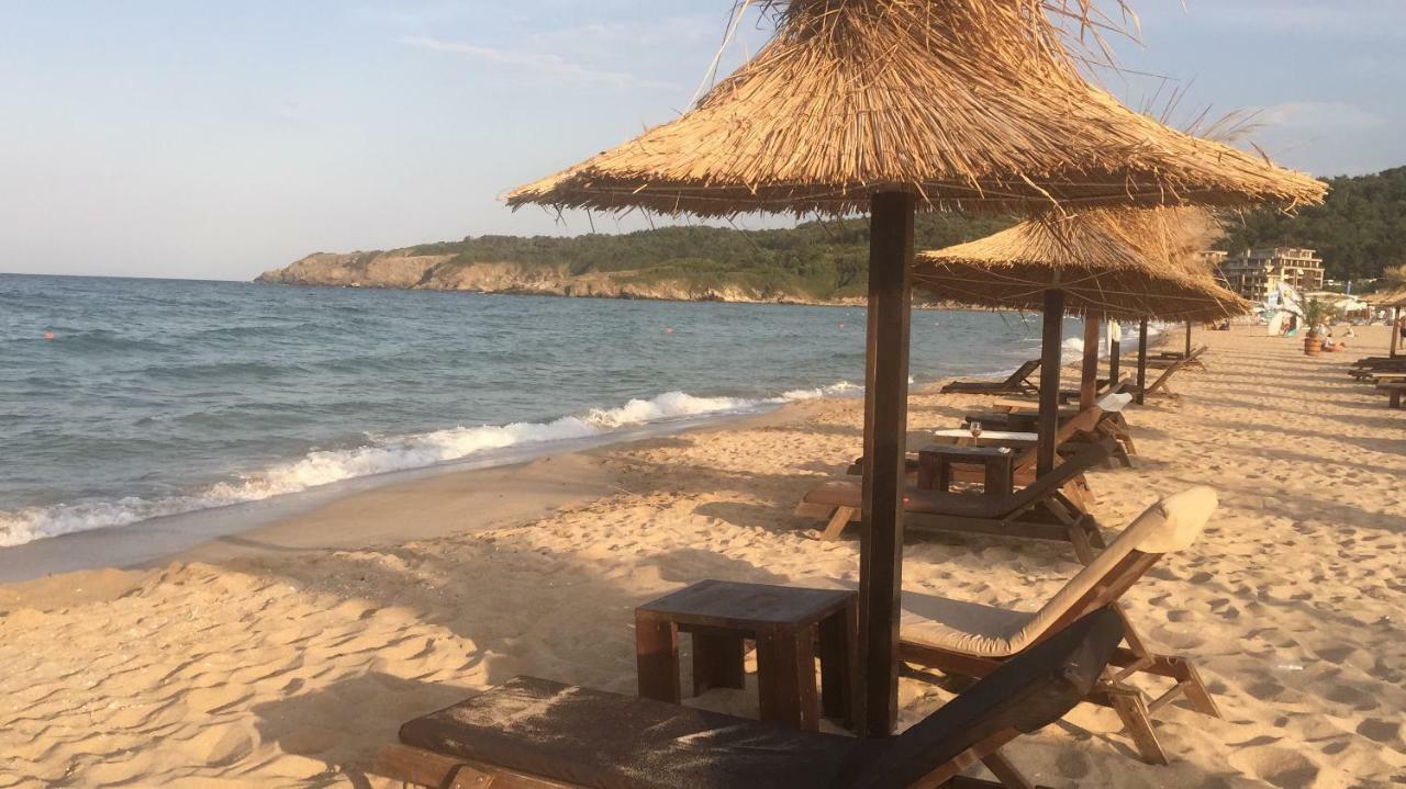 Apartment 2Br, Тристаен In Complex Green Life Sozopol Eksteriør bilde